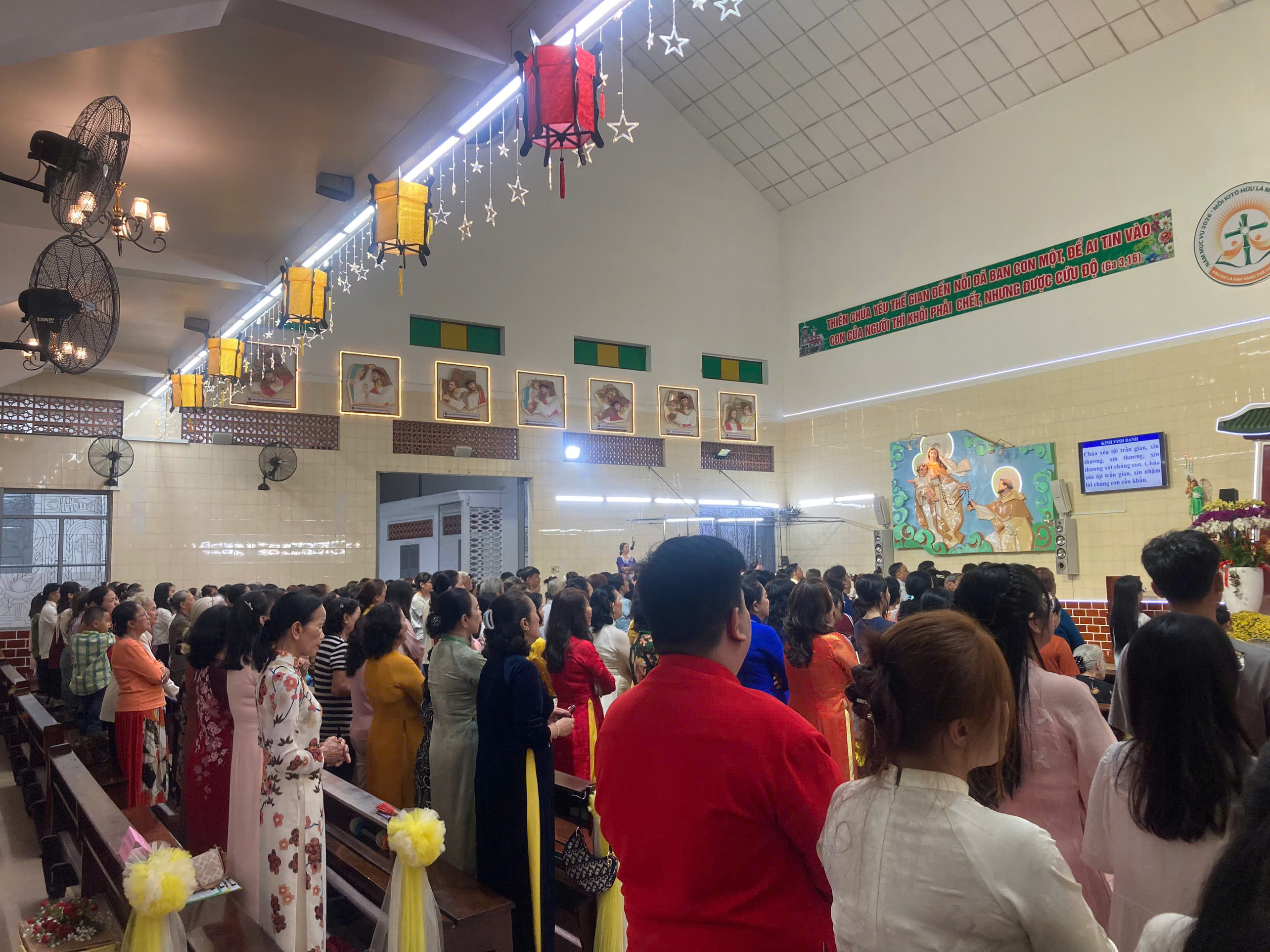 Giáo xứ Vĩnh Hội: Thánh lễ Giao Thừa