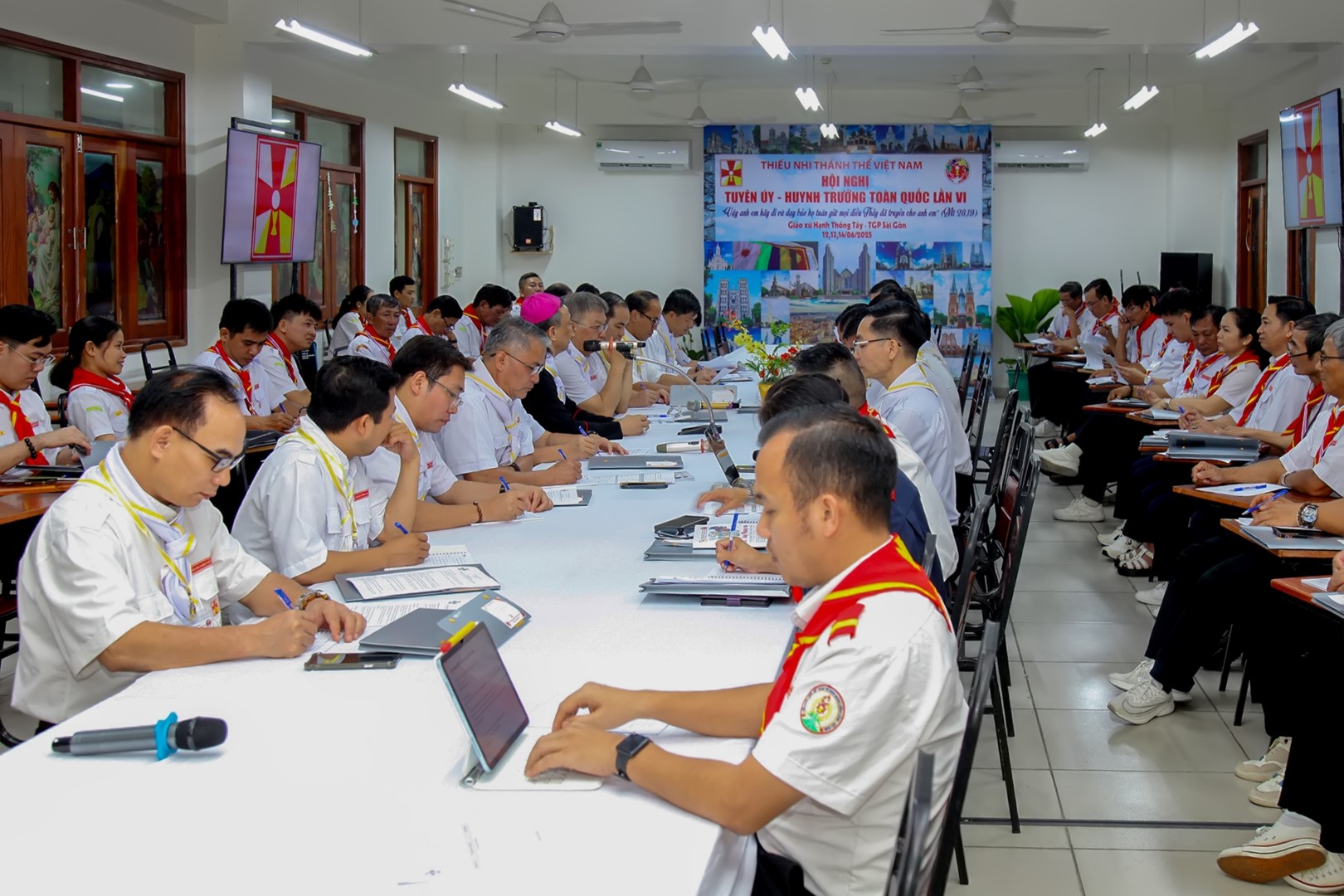 Thiếu Nhi Thánh Thể Việt Nam: Hội Nghị Toàn Quốc Lần VI