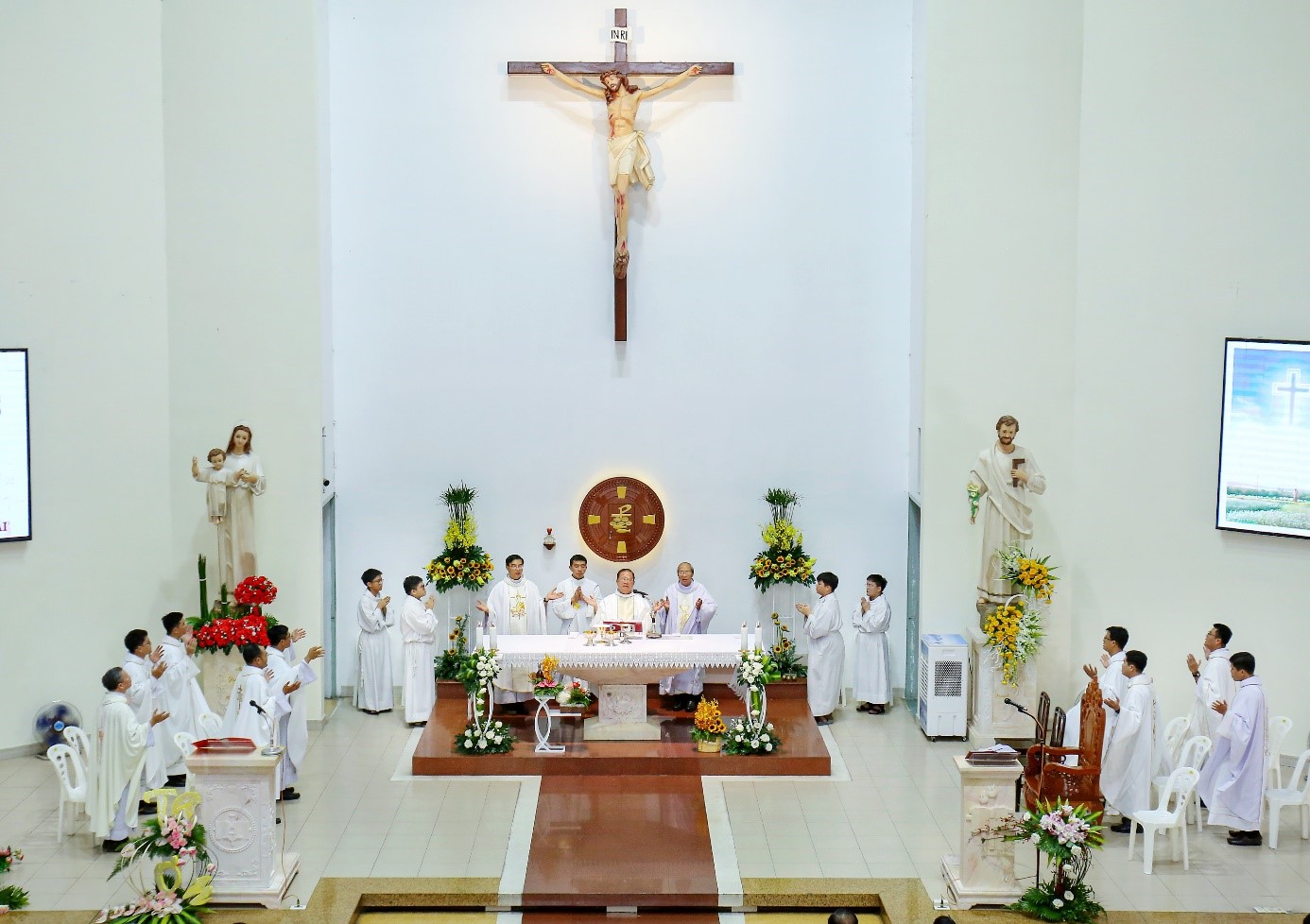Thánh lễ tạ ơn Hồng Ân Vĩnh Khấn của Sư huynh Phaolô Nguyễn Đức Khải - SDB