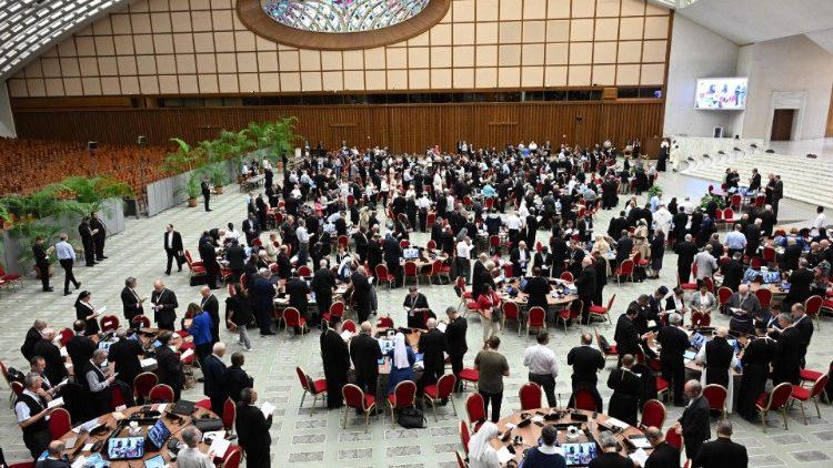 Cuộc gặp gỡ của các cha xứ tại Roma chuẩn bị cho Thượng Hội đồng