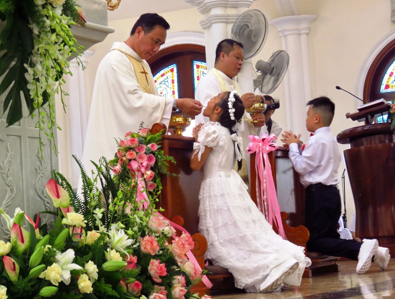 Giáo xứ Thị Nghè: Thánh lễ Rước Lễ Lần Đầu ngày 18-6-2023
