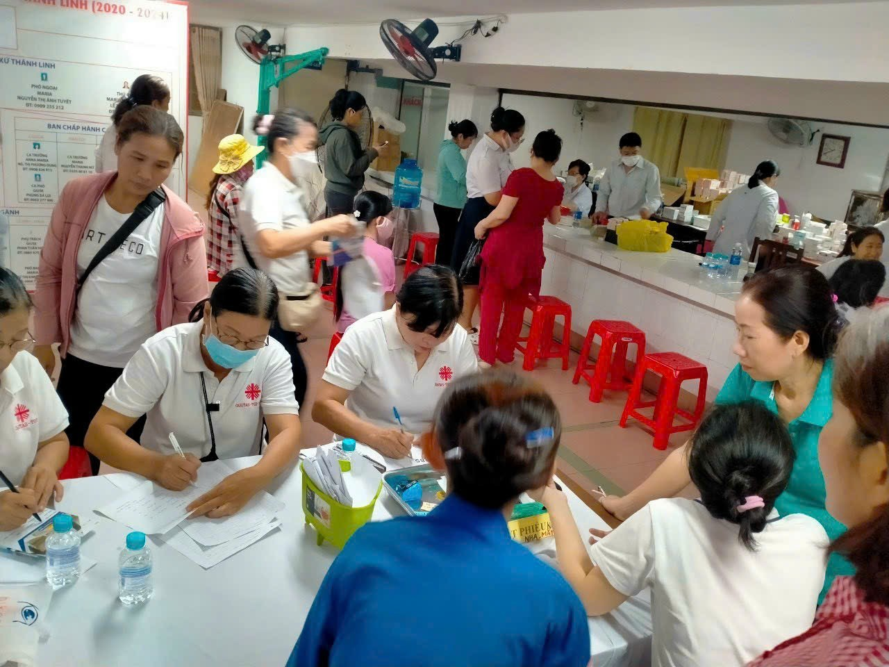 Giáo xứ Thánh Linh: Chương trình “hồng”