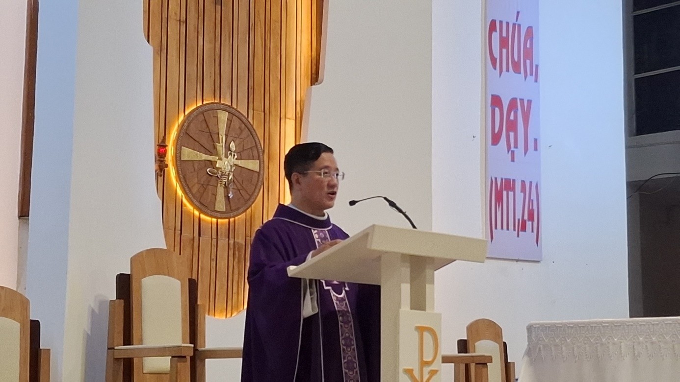 Giáo xứ Tân Trang tĩnh tâm Mùa Chay 2026