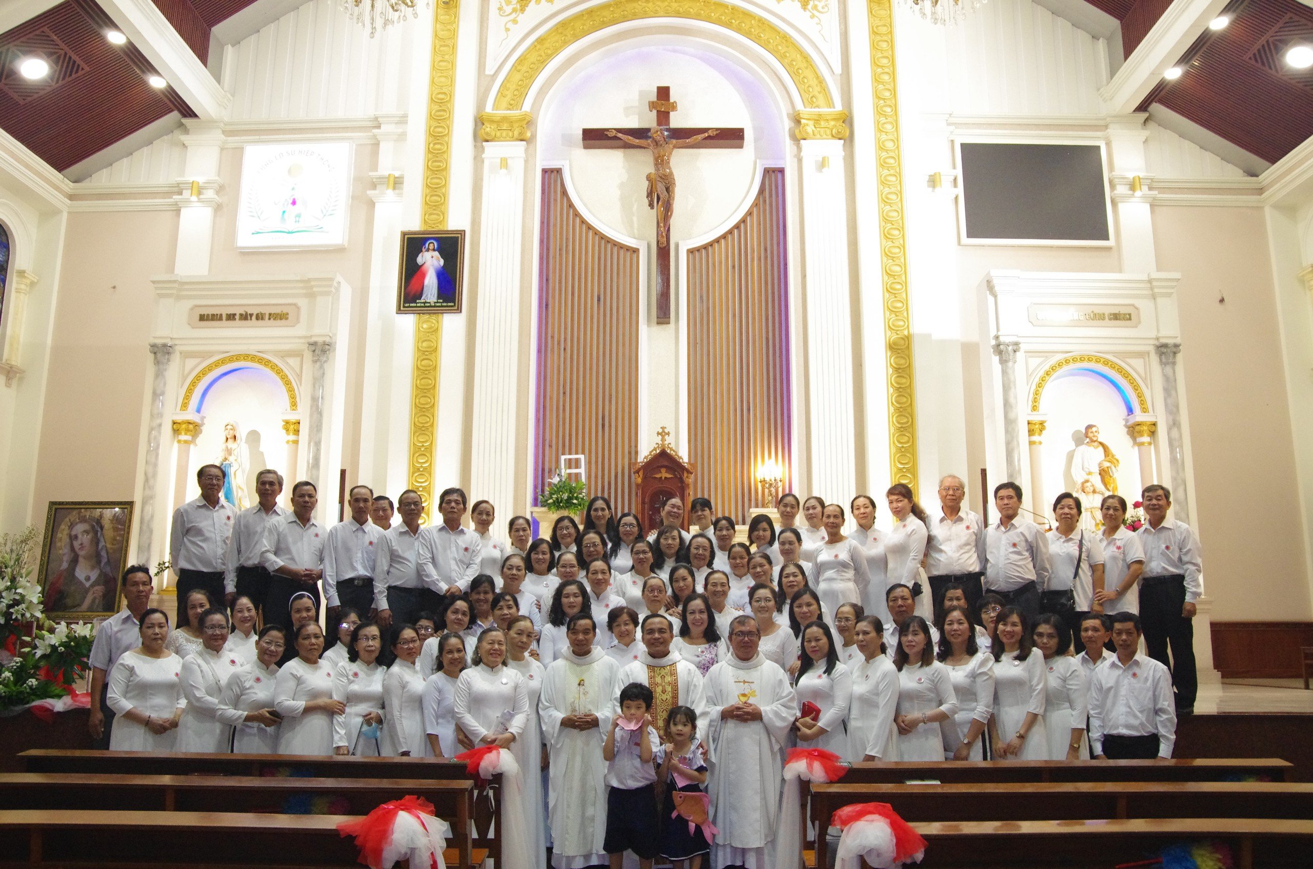 Hạt Hóc Môn: Lễ nhớ Thánh Êlisabeth Hungari, Quan Thầy Ban Caritas