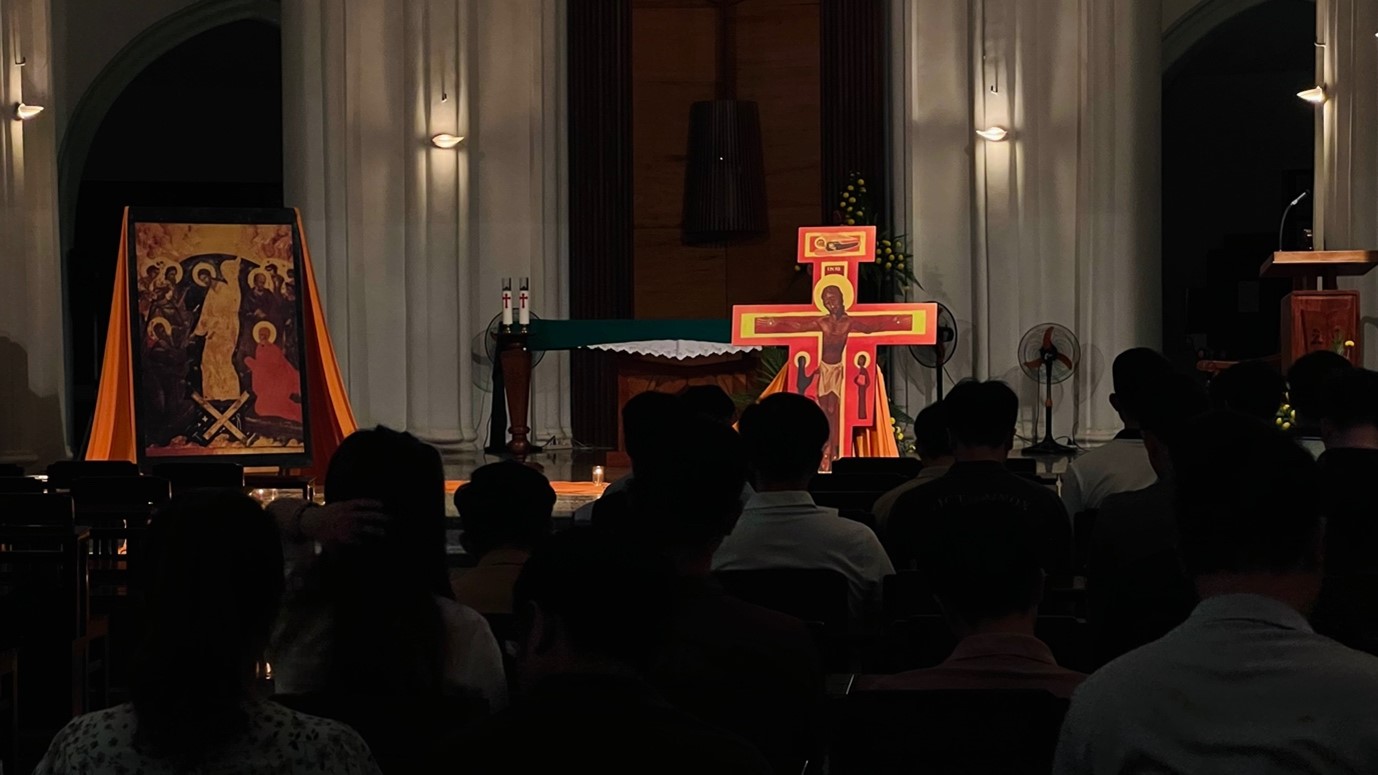 Cách tổ chức một buổi cầu nguyện theo phong cách Taizé