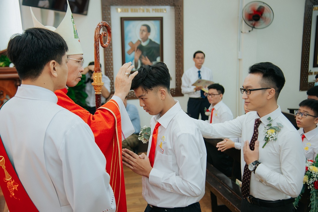 Giáo xứ Vườn Chuối: Hồng ân Thánh Thần