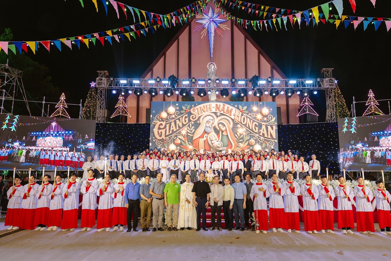 Giáo hạt Thủ Đức:  Đêm diễn nguyện Thánh ca “Giáng Sinh Năm Hồng Ân”