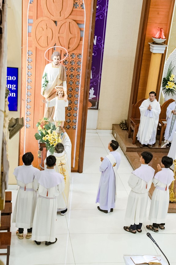Giáo xứ Hà Nội:  Mừng kính Thánh Cả Giuse