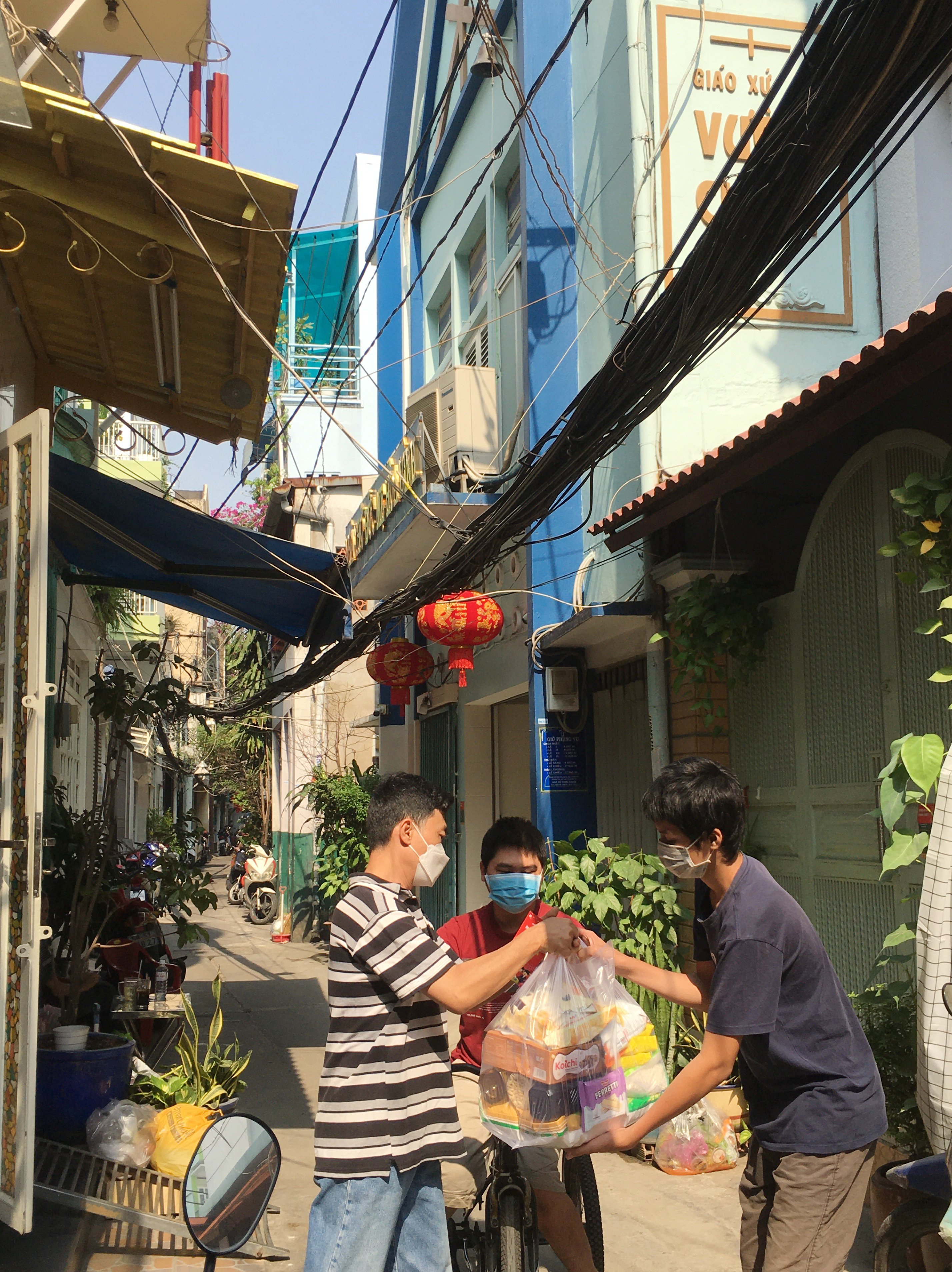 Giáo xứ Vườn Chuối trao quà Xuân Nhâm Dần 2022