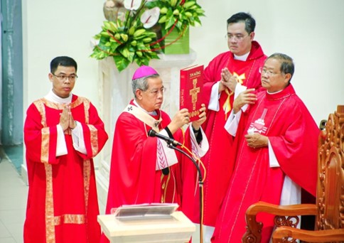 Giáo xứ Hòa Hưng: Hồng ân Chúa Thánh Thần  21-07-2024