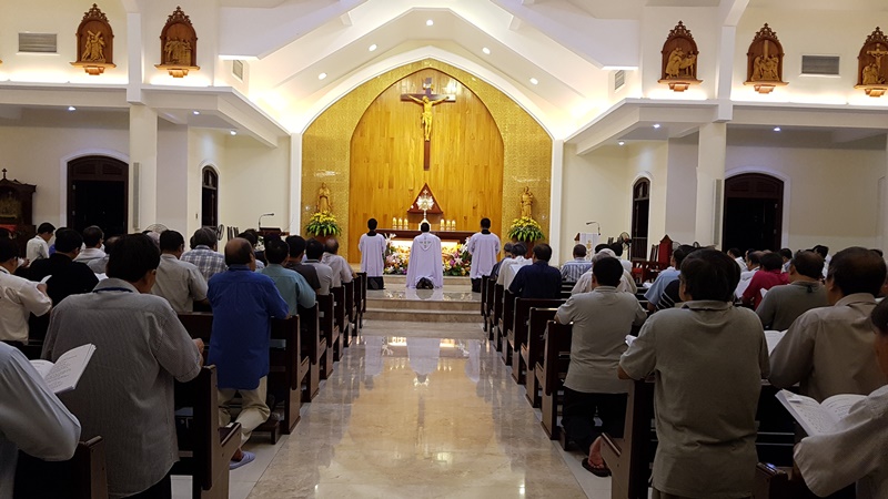 TGP Sài Gòn 2019: Linh mục đoàn tĩnh tâm