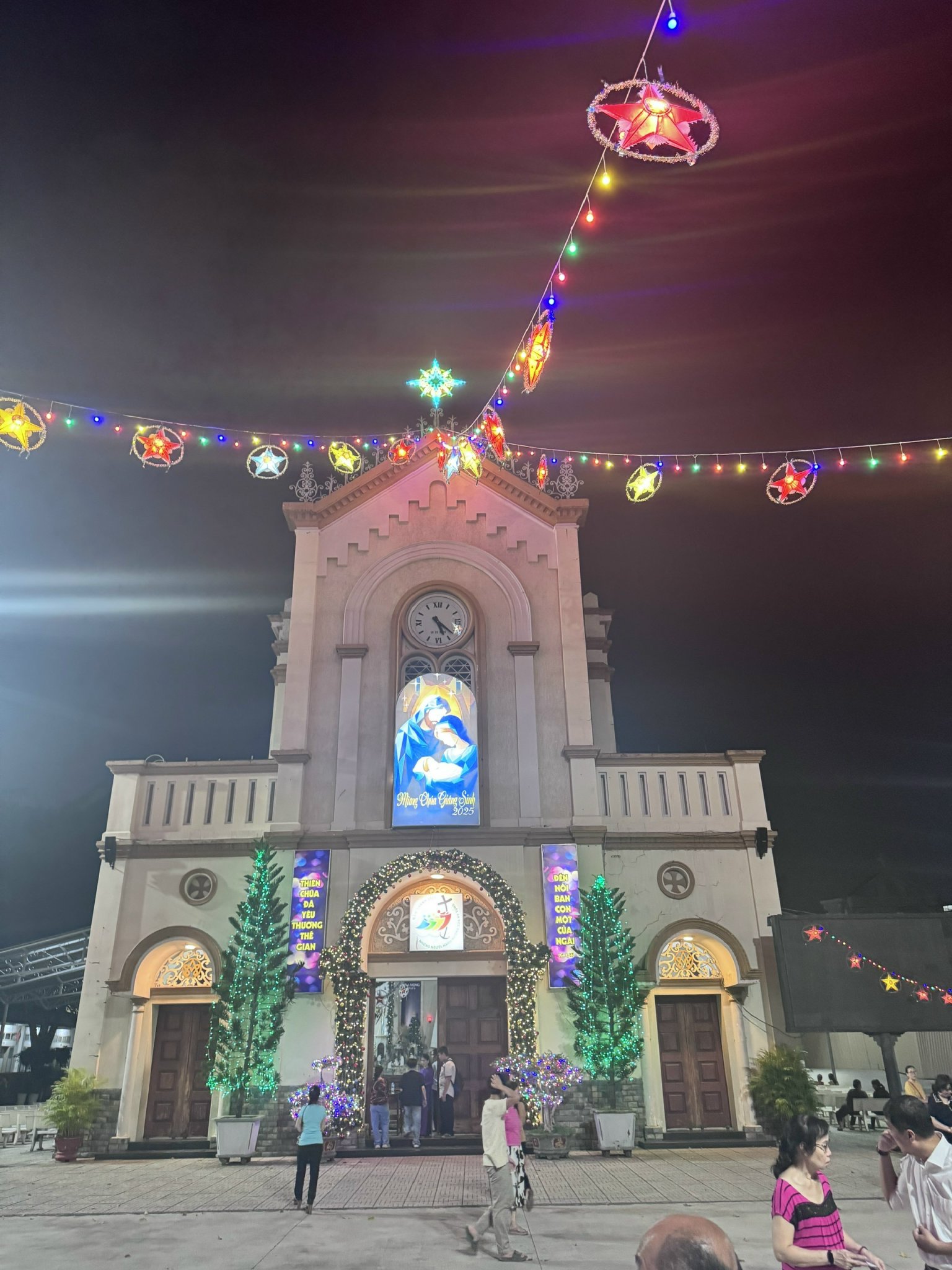 Bước vào niềm hy vọng biến đổi và hành trình làm mới "máng cỏ tâm hồn"