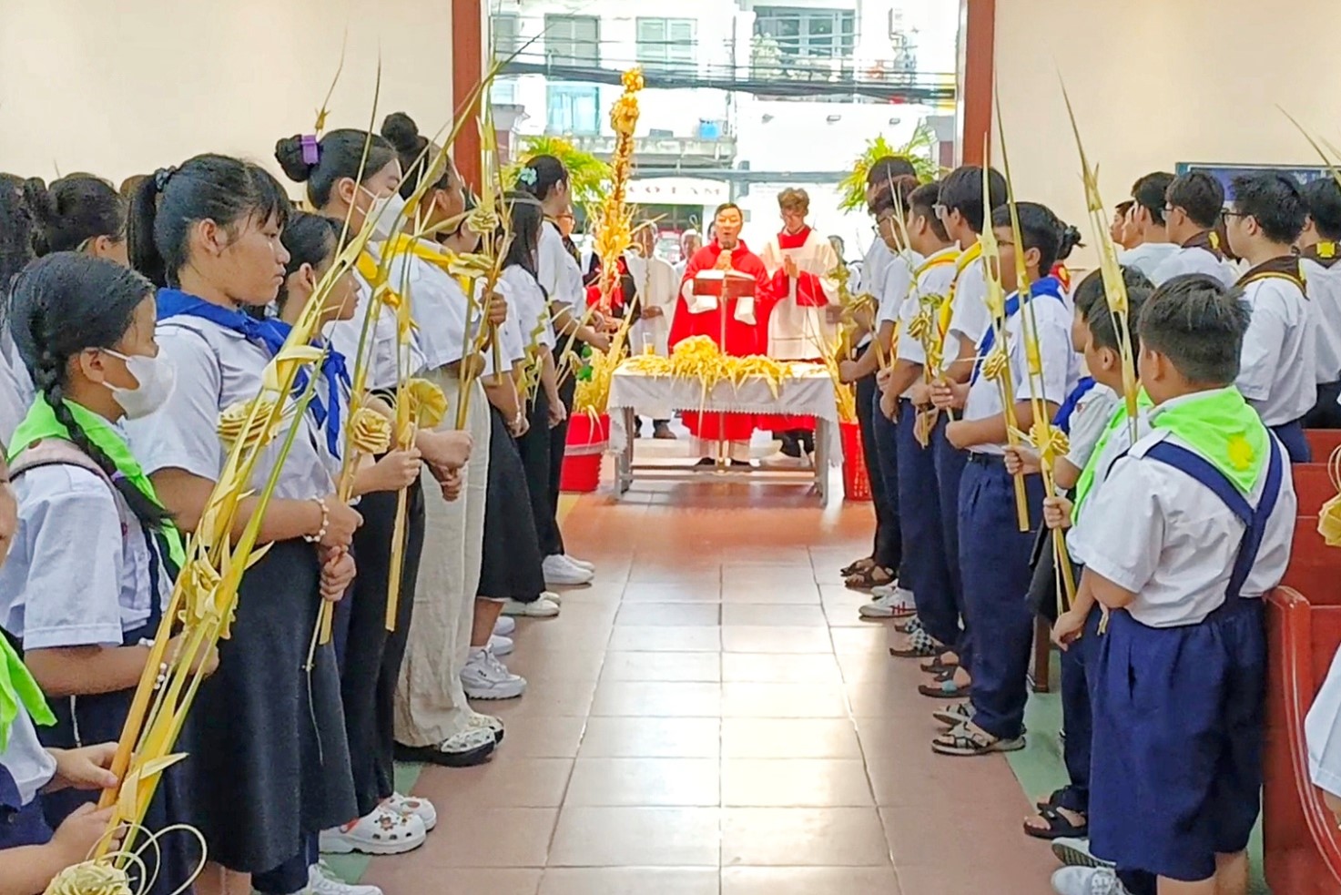 Nhà thờ Hà Đông: Chúa nhật lễ lá khai mạc Tuần Thánh 2024