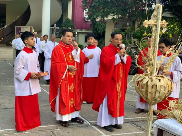 Giáo xứ Lam Sơn: Chúa nhật lễ lá - 24-03-2024