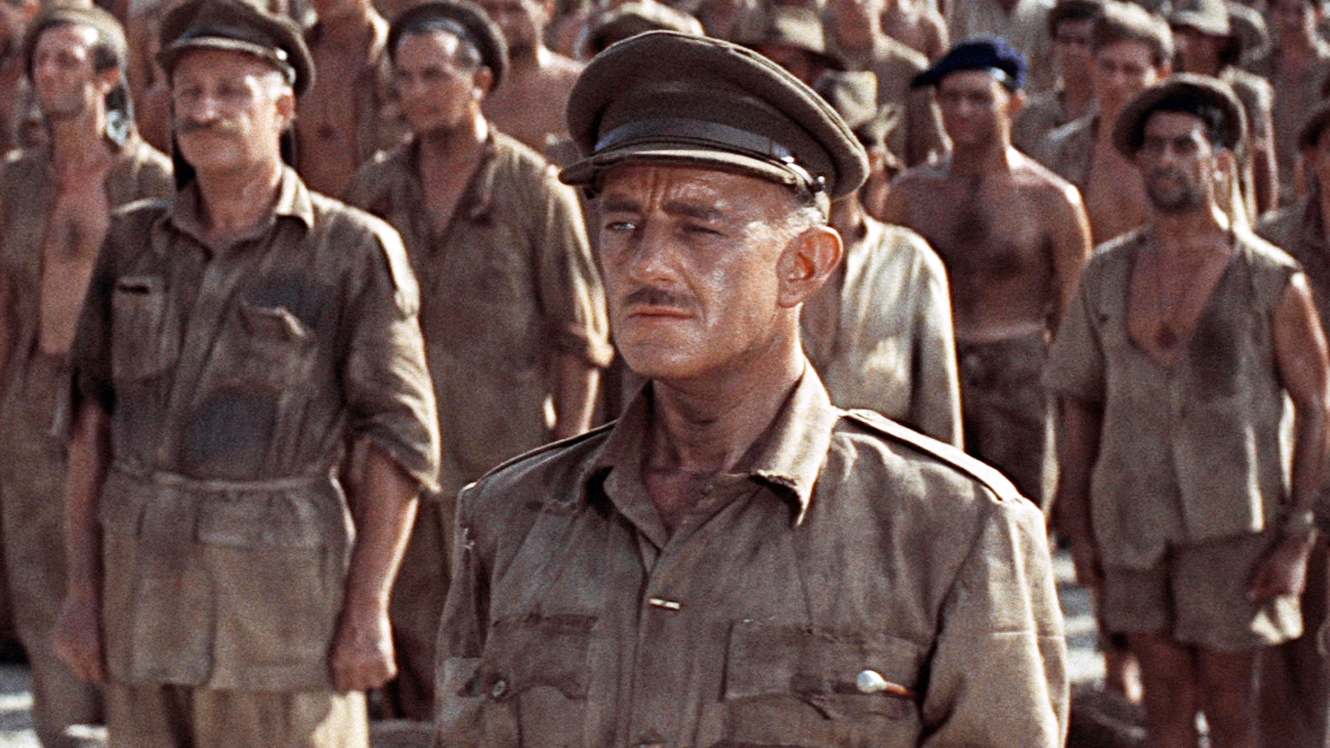 Ngôi sao Alec Guinness trở thành người Công giáo nhờ một cậu bé