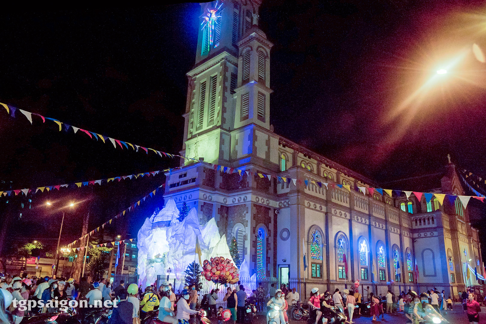 Giáo xứ Thánh Jeanne d’Arc: Thánh lễ Vọng Giáng sinh 2022