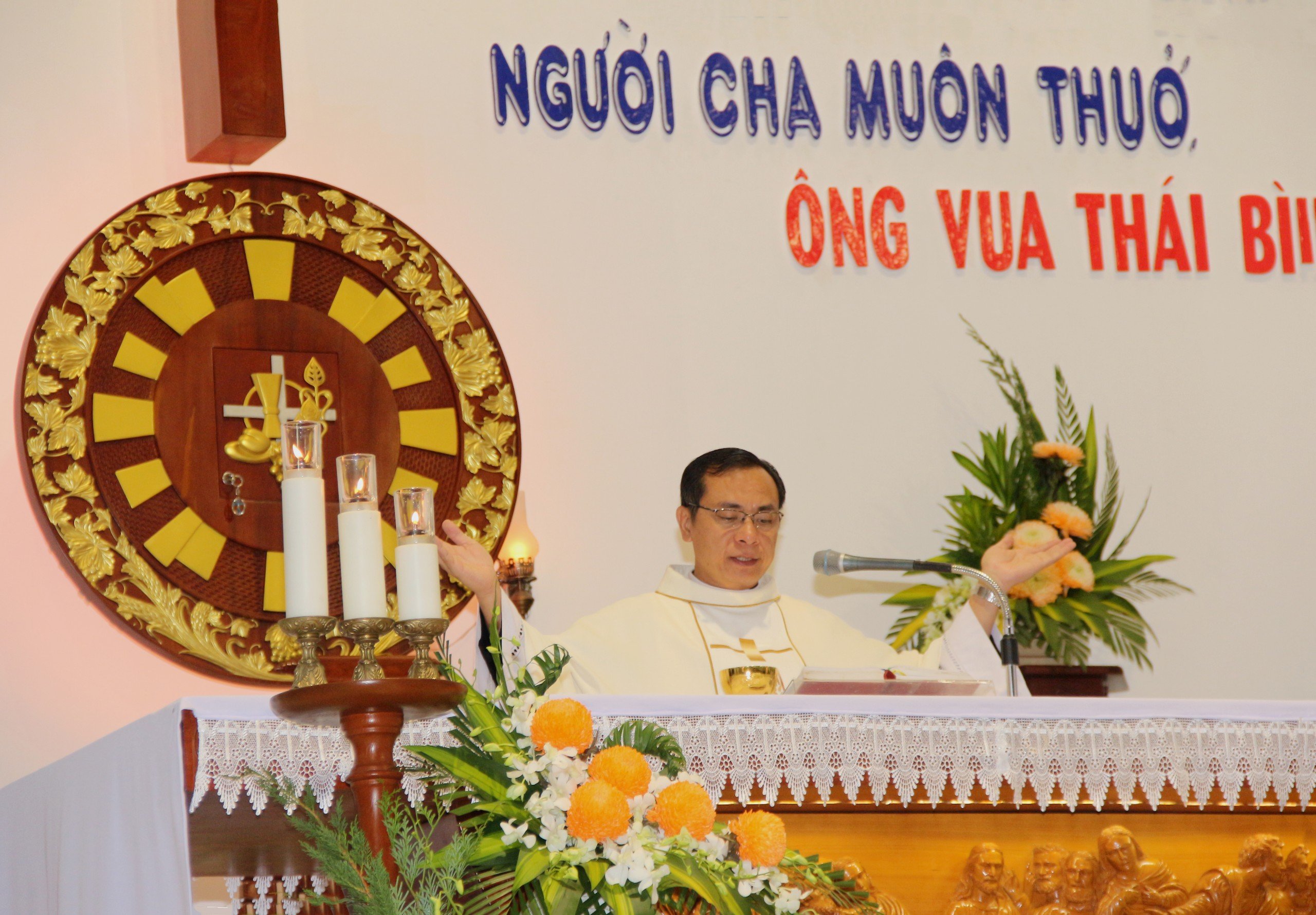 Giáo xứ Tân Đông: Thánh lễ Rạng đông - Mừng Chúa Giáng sinh 2023