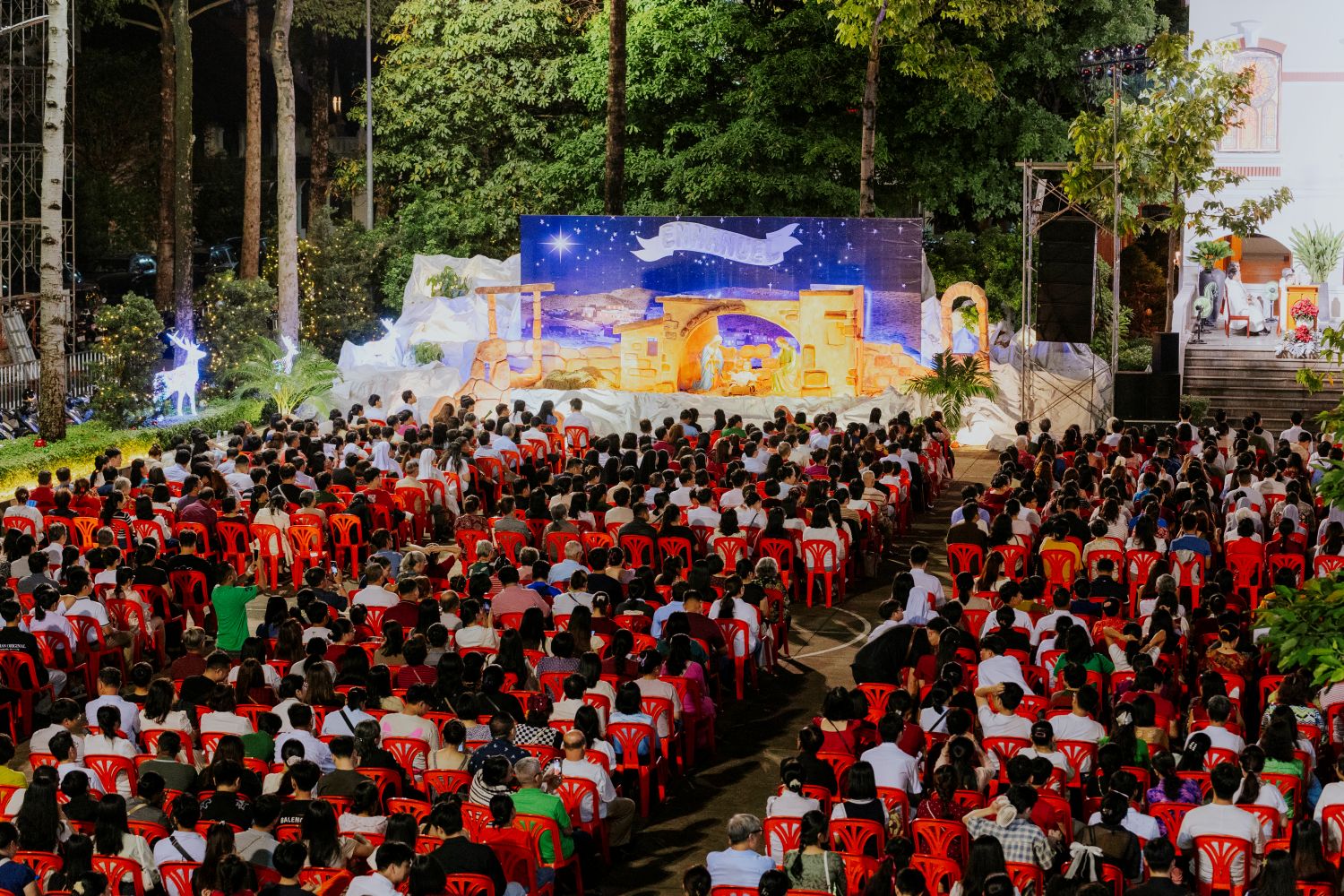 Thánh lễ Vọng Giáng Sinh tại Đại Chủng Viện Thánh Giuse Sài Gòn: Ánh sáng và niềm vui của Ngôi Lời Nhập Thể