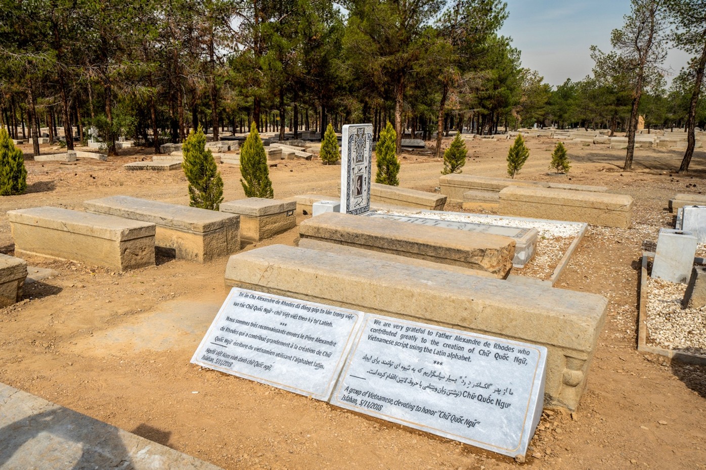 Lễ khánh thành đặt bia tri ân Cha Alexandre De Rhodes