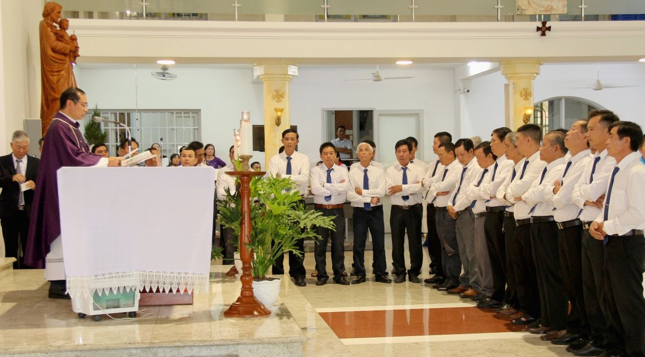 GX Tân Đông: Hội đồng Mục vụ nhận Ủy nhiệm thư