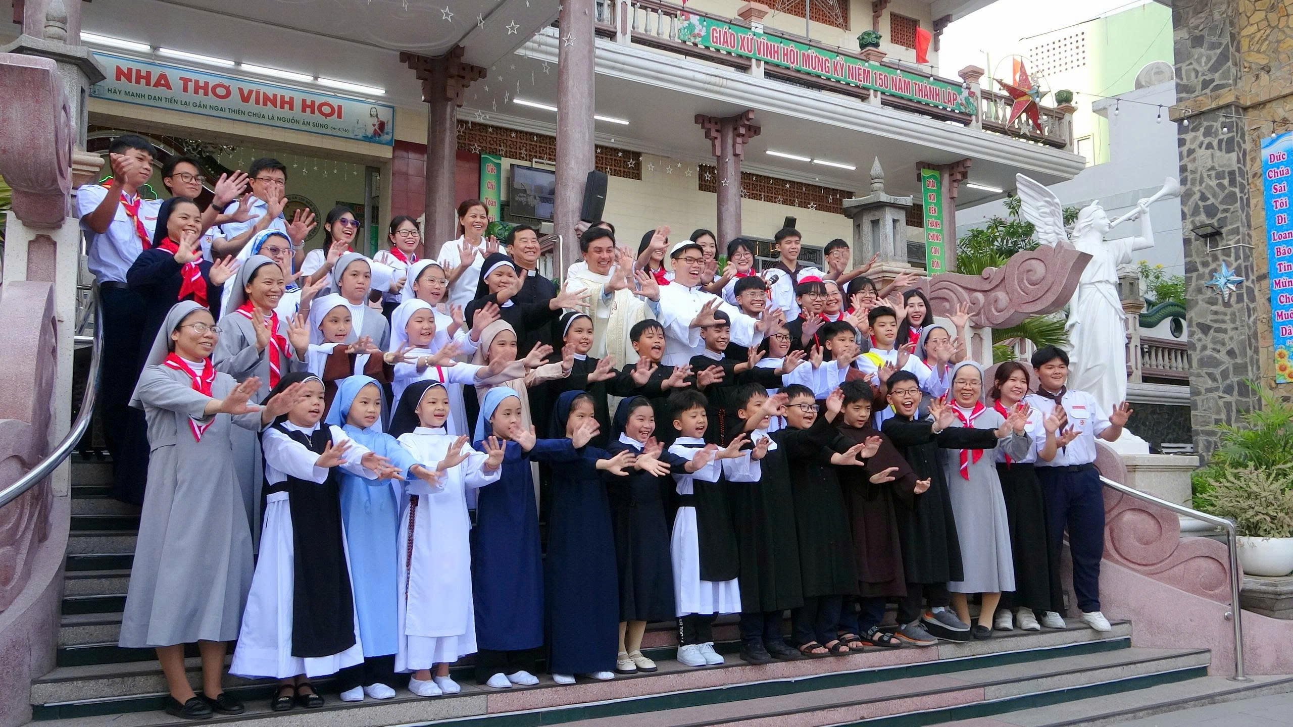 Giáo xứ Vĩnh Hội: Ngày hội Ơn Gọi “Vườn Hoa Muôn Sắc”