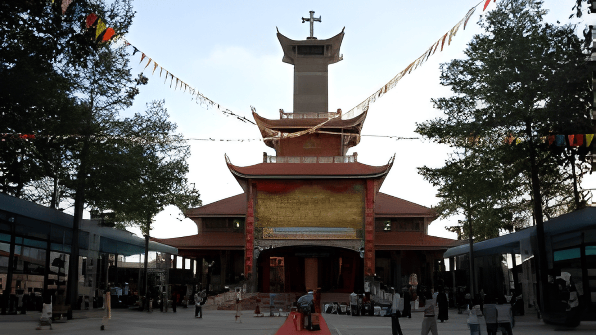 Đền Thánh Hải Dương: Dòng máu anh hùng