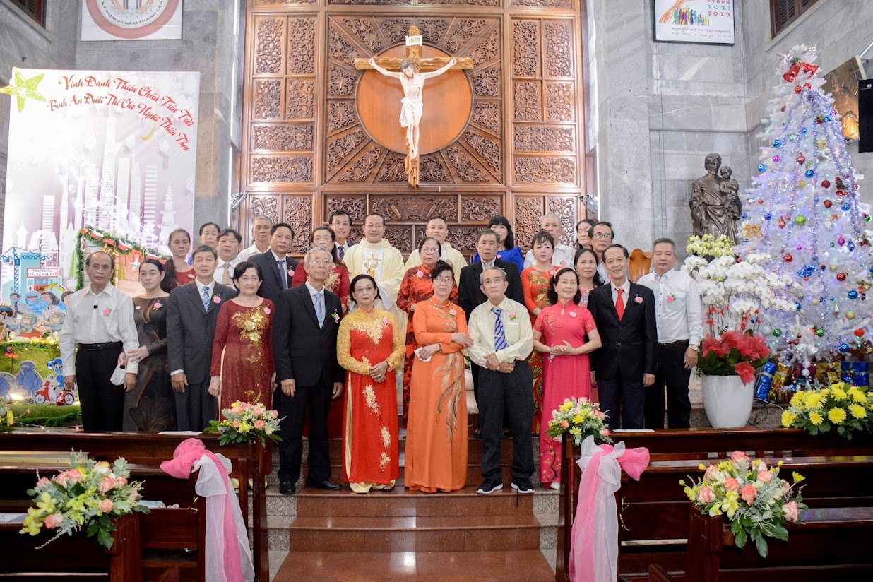 Giáo xứ Vĩnh Hòa: Thánh lễ kỷ niệm Hôn phối ngày 26.12.2021