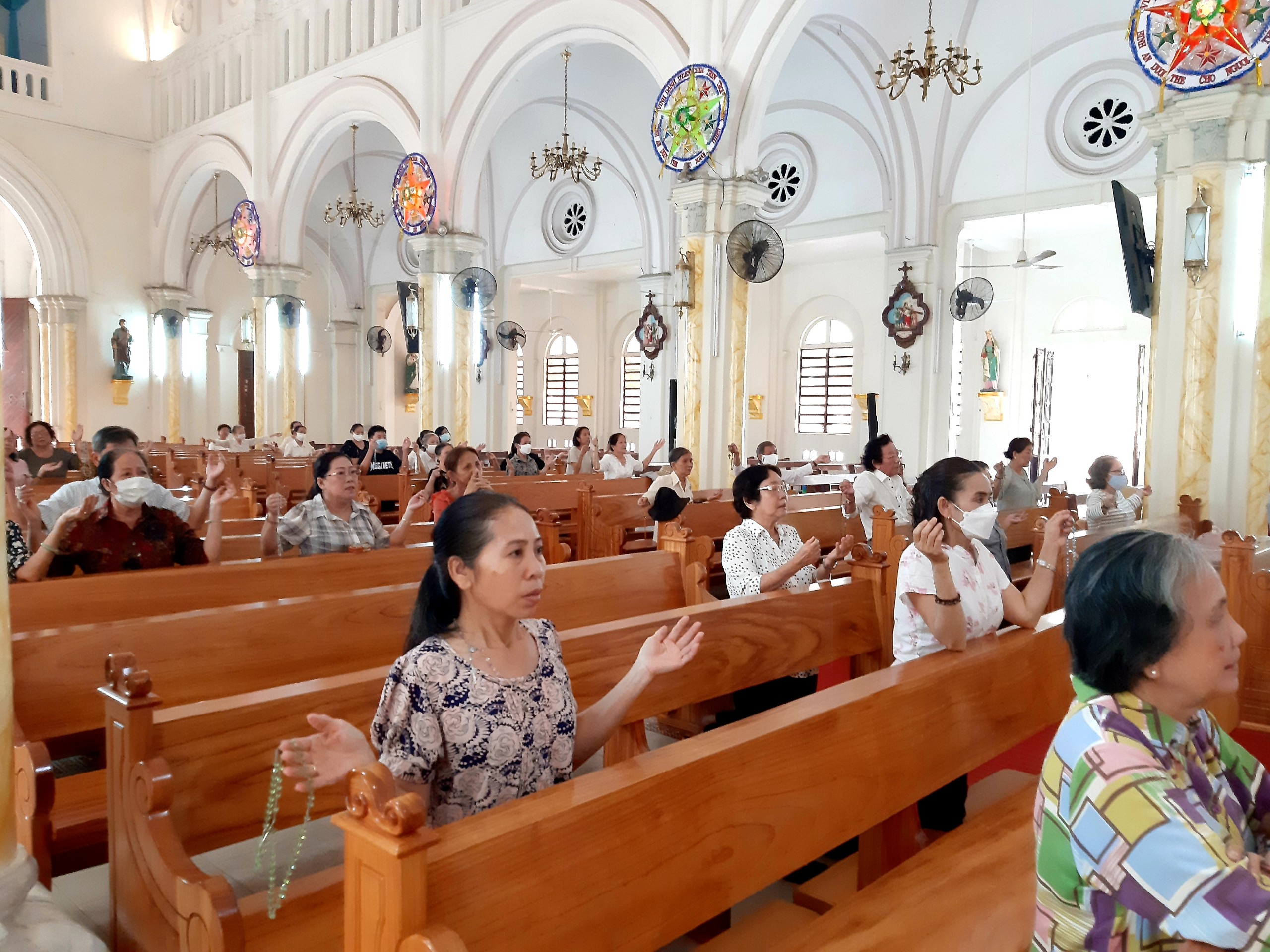 Giáo xứ Chợ Quán: Cộng đoàn Lòng Chúa Thương Xót Tuần Bát Nhật Giáng Sinh 2022