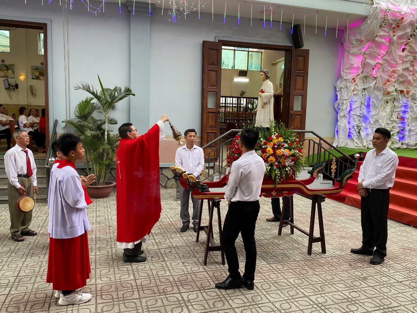 Giáo xứ Tử Đình mừng lễ kính thánh Têphanô, bổn mạng Giáo khu 3