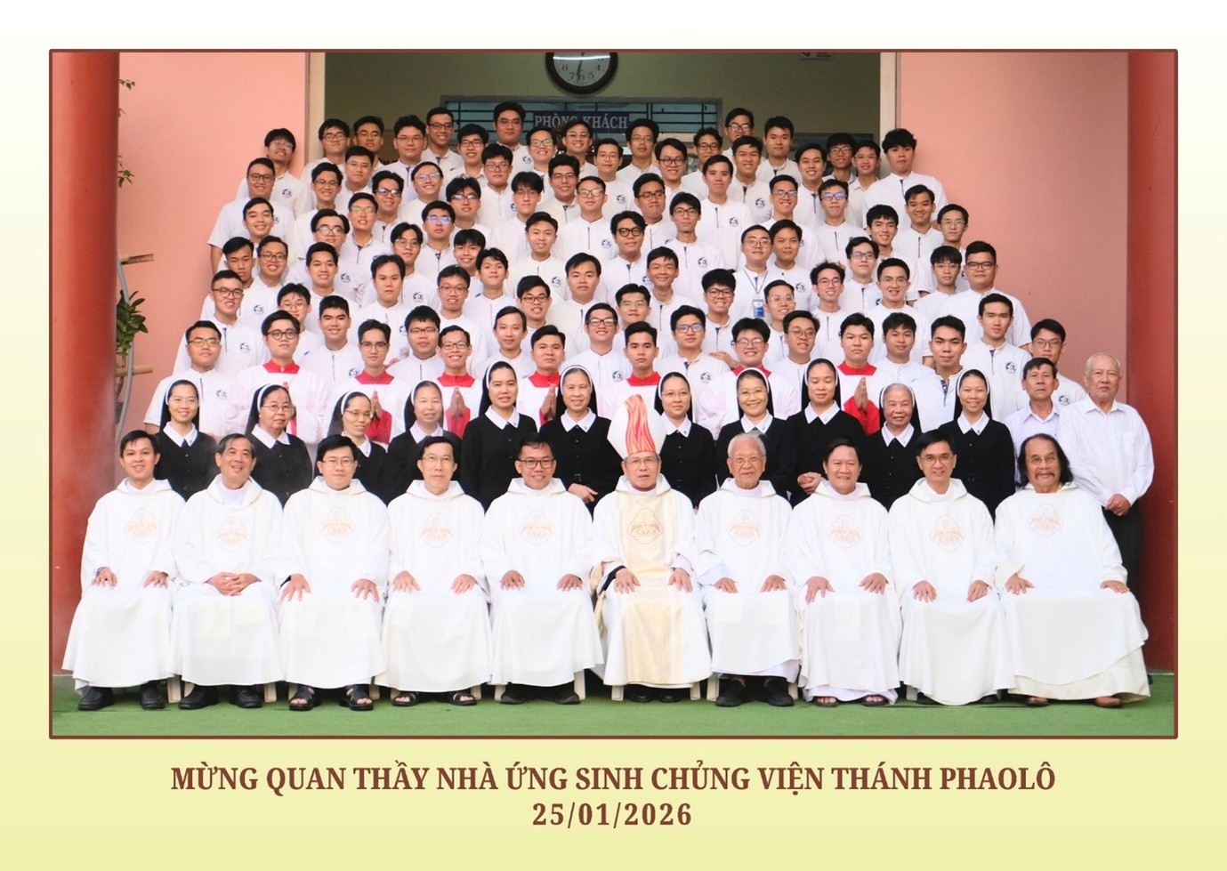 Nhà Ứng sinh Chủng viện Tổng Giáo Phận Sài Gòn mừng lễ Bổn mạng Thánh Phaolô Tông đồ trở lại