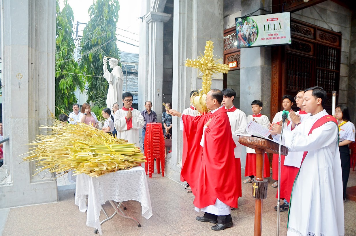 Khai mạc Tuần Thánh 2026 tại giáo xứ Vĩnh Hòa