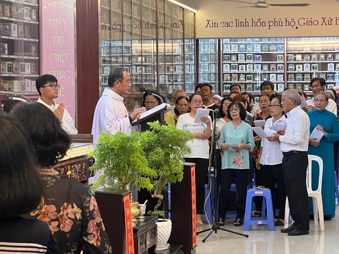 Giáo xứ Hòa Hưng: Thánh lễ tại nhà Chờ Phục Sinh