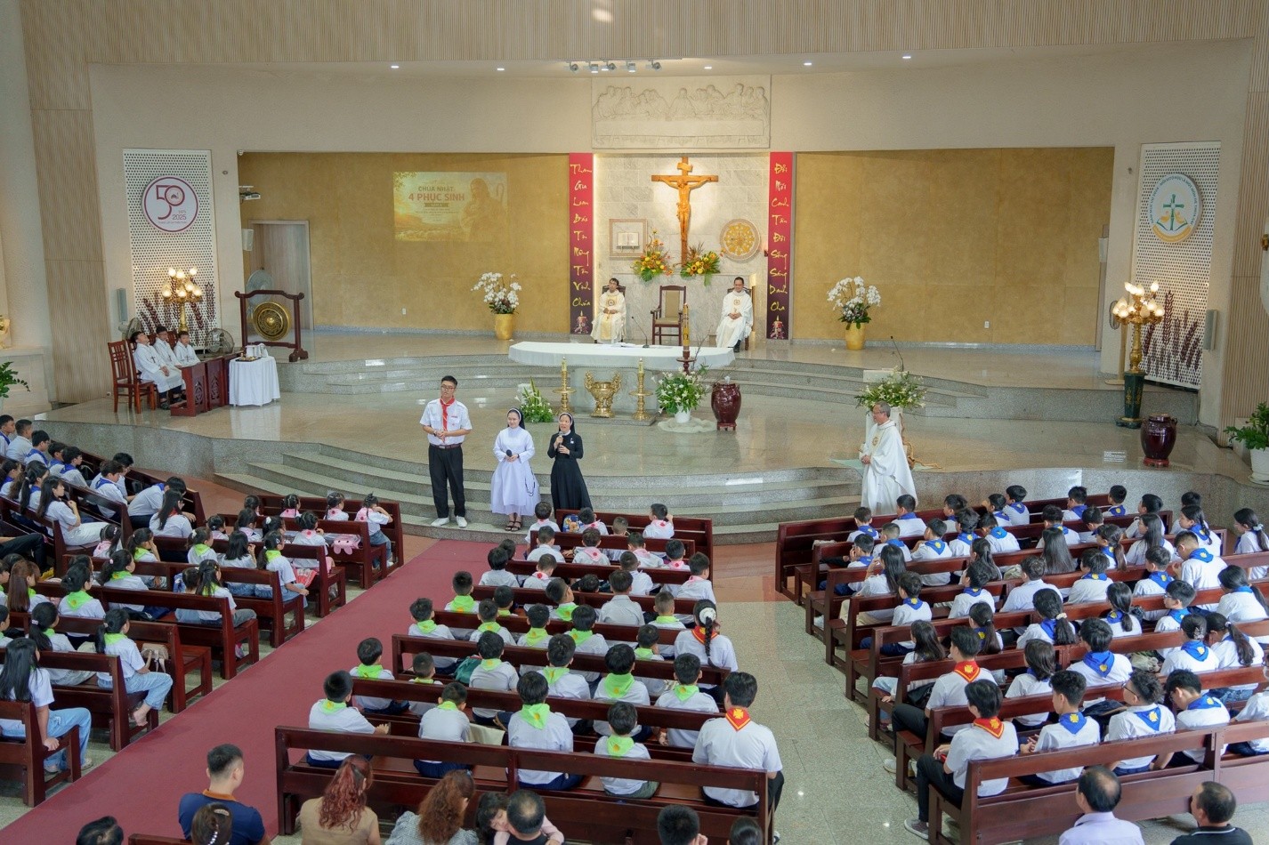 Giáo xứ Thiên Thần: Thánh lễ Chúa Chiên Lành