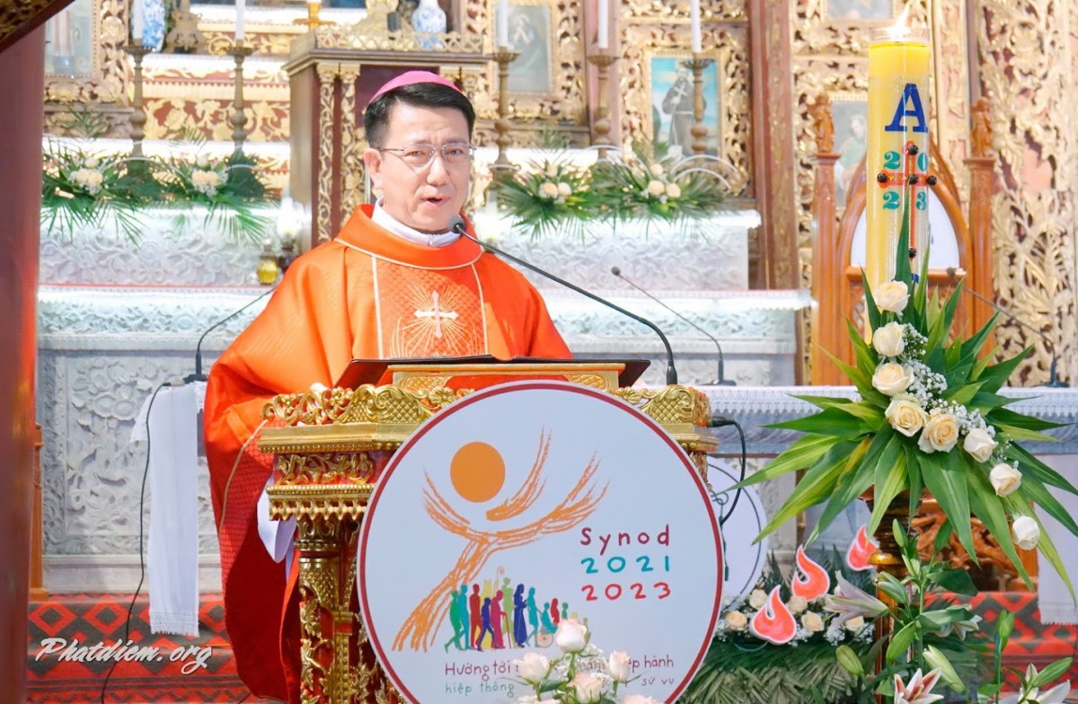 Thánh lễ tạ ơn khởi đầu sứ vụ của Đức cha Phêrô Kiều Công Tùng
