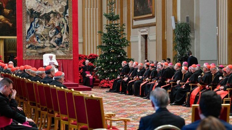Bài nói chuyện hằng năm của Đức Thánh Cha với Giáo Triều Roma