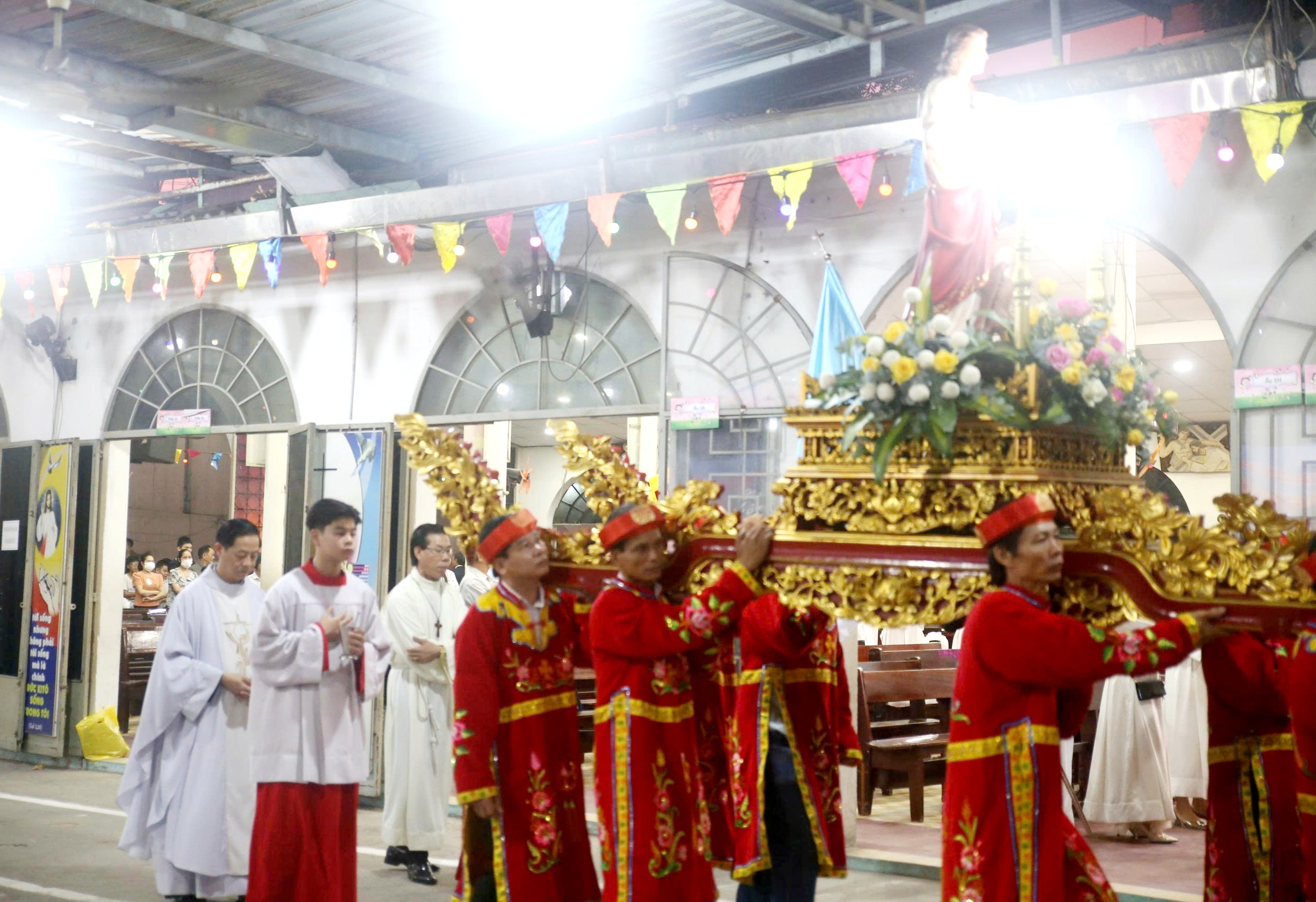 Giáo xứ Gò Mây: Thánh lễ mừng bổn mạng giáo họ Gioan