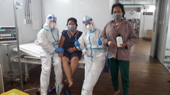 Ăn Tết tại bệnh viện dã chiến
