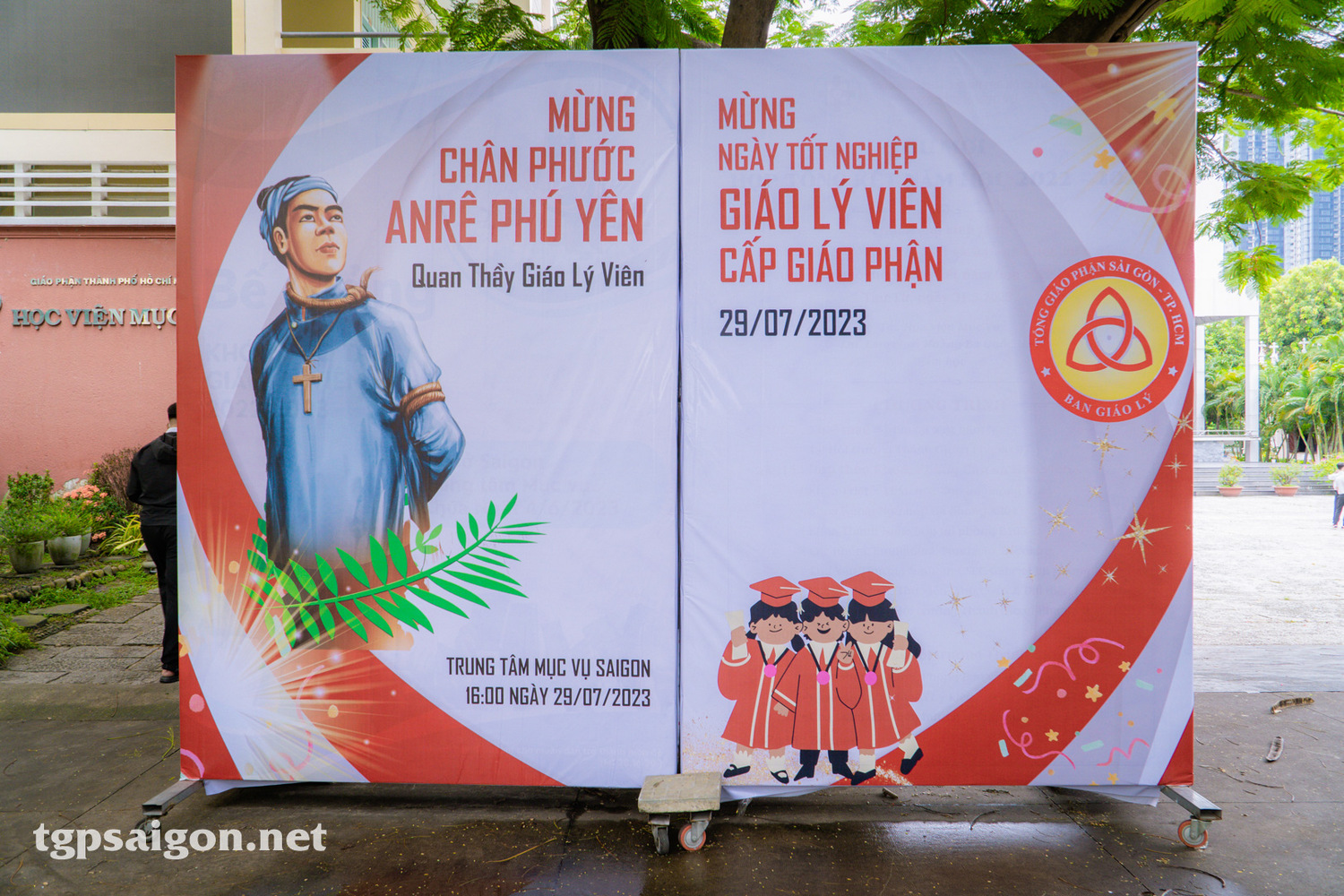 Tổng Giáo Phận Sài Gòn: Giáo Lý Viên nhận Bằng Tốt Nghiệp cấp Giáo phận
