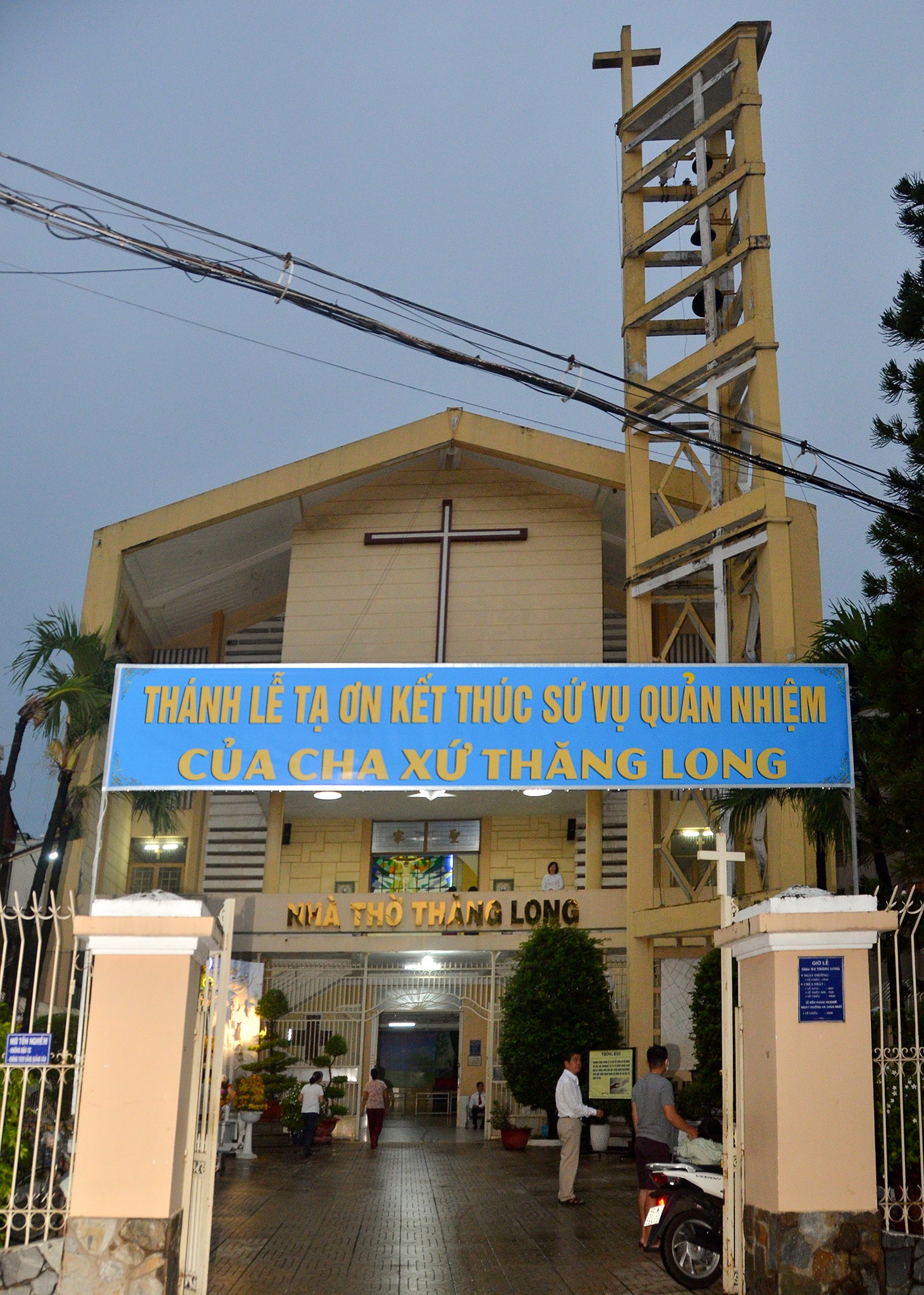 GX Thăng Long: Lm Barnaba Trần Cương Quyết dâng thánh lễ tạ ơn kết thúc sứ vụ chánh xứ