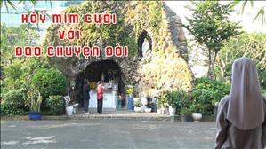 Hãy mỉm cười với bao chuyện đời