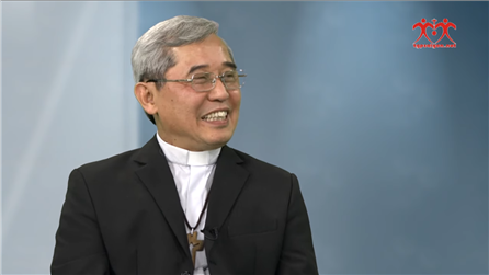 ĐGM Louis Nguyễn Anh Tuấn trả lời các câu hỏi liên quan đến vấn đề “Muốn có con mà không có chồng?”